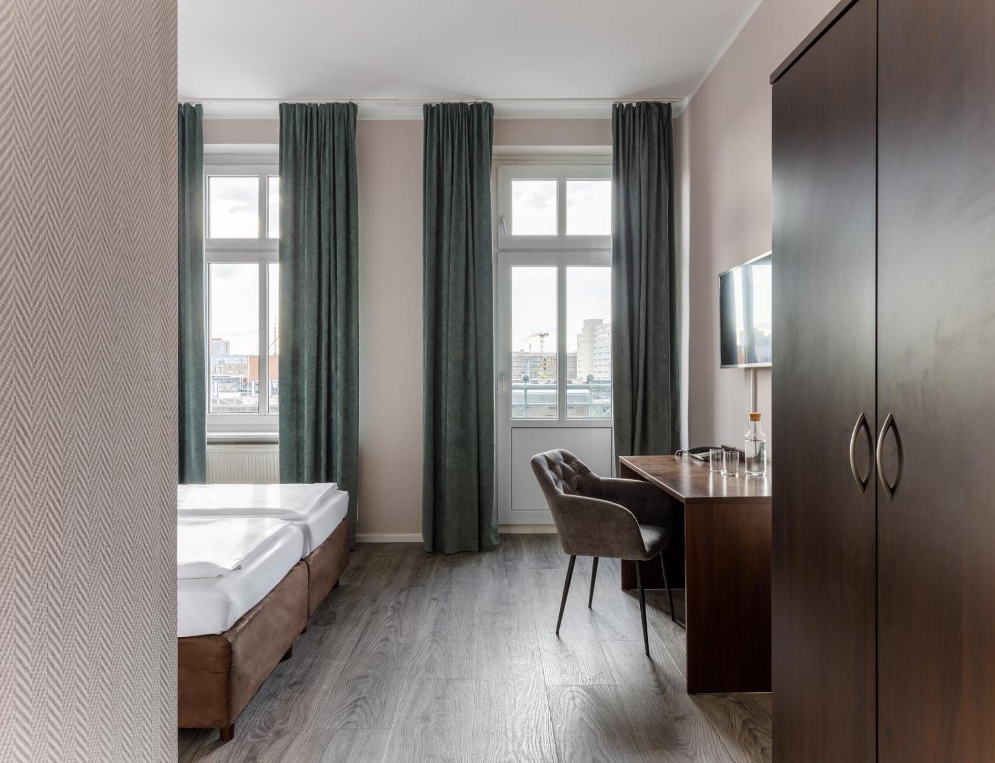 Hotel Nova Berlin Luaran gambar