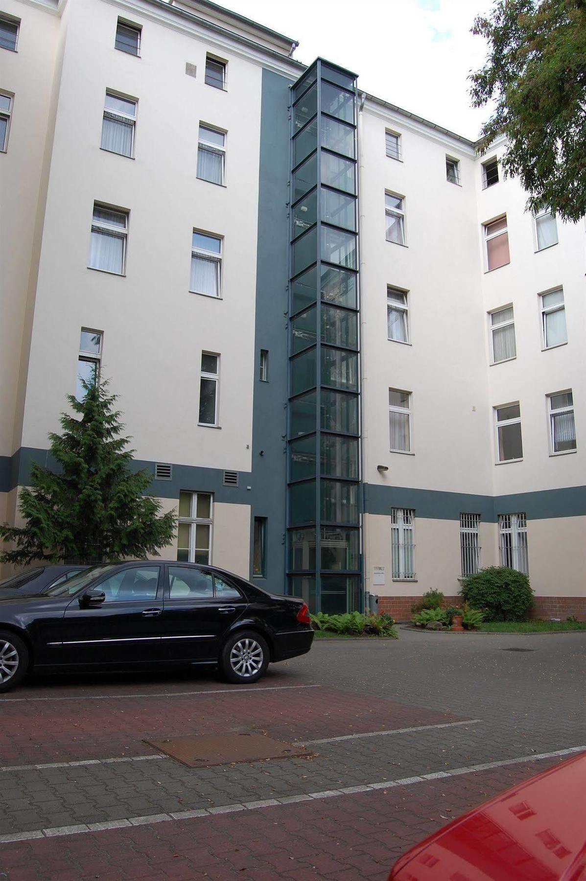 Hotel Nova Berlin Luaran gambar